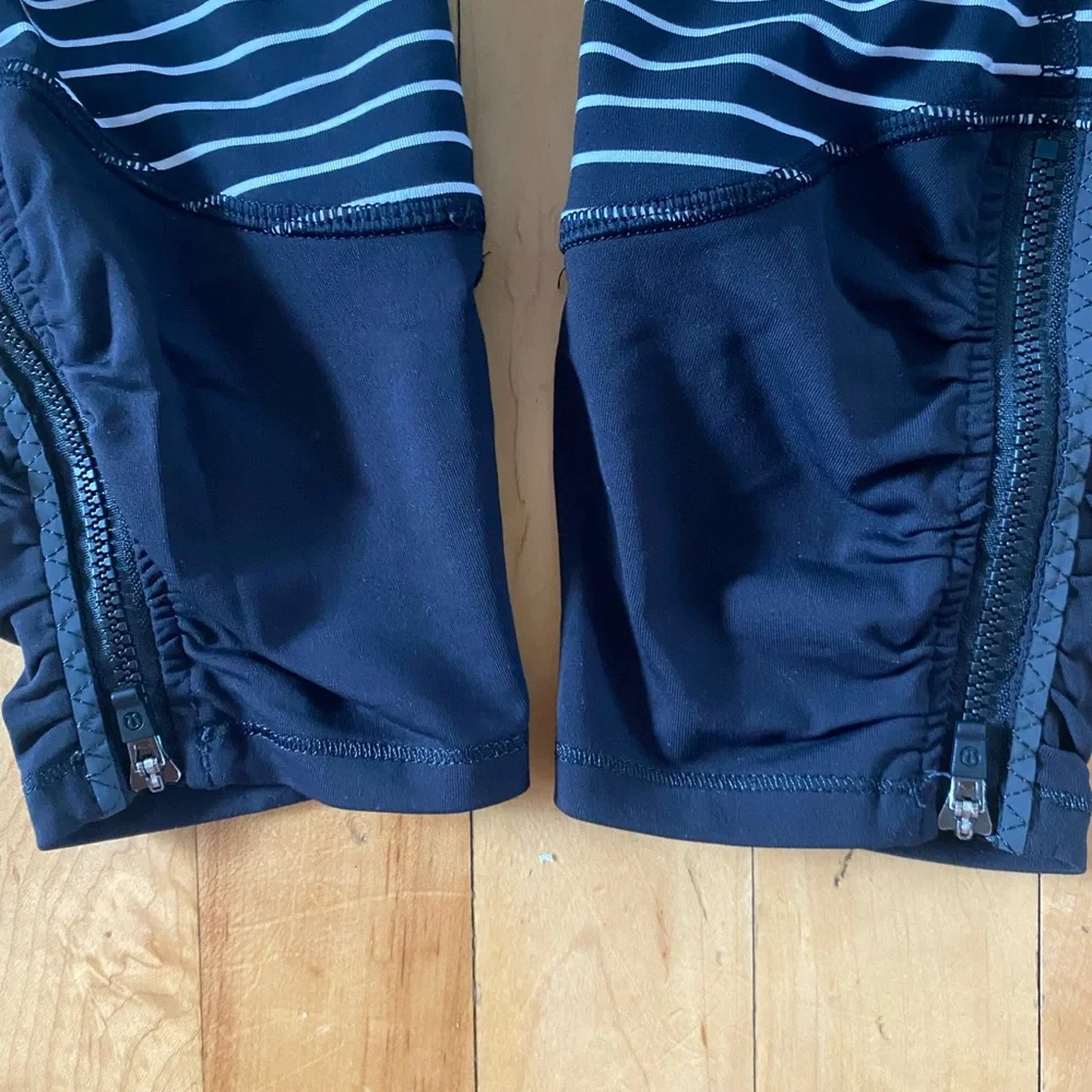 Lululemon Runday Parallel Black and White Crop Leggings - Picture 4 of 8